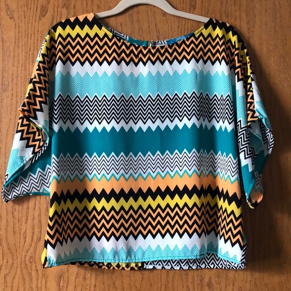 Francesca's Collections Tops - Francesca’s Geometric Top